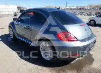2012 Volkswagen BEETLE photo