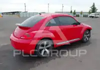 2012 Volkswagen BEETLE photo
