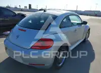 2012 Volkswagen BEETLE photo