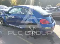 2012 Volkswagen BEETLE photo