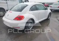 2012 Volkswagen BEETLE фото