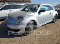 2012 Volkswagen BEETLE photo