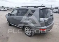 2013 Mitsubishi OUTLANDER фото
