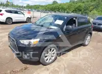 2013 Mitsubishi OUTLANDER фото