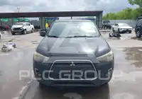 2013 Mitsubishi OUTLANDER фото