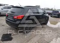 2013 Mitsubishi OUTLANDER фото
