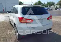2013 Mitsubishi OUTLANDER photo