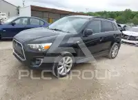 2013 Mitsubishi OUTLANDER фото