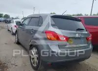 2013 Mitsubishi OUTLANDER фото