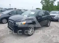 2013 Mitsubishi OUTLANDER фото