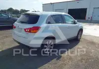 2013 Mitsubishi OUTLANDER photo
