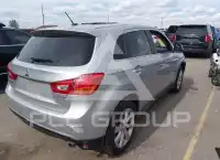 2013 Mitsubishi OUTLANDER фото