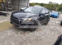 2013 Mitsubishi OUTLANDER фото