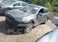 2013 Mitsubishi OUTLANDER фото