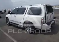 2013 Nissan ARMADA photo