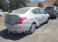 2013 Nissan VERSA photo