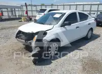 2013 Nissan VERSA photo