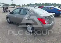 2013 Nissan VERSA photo