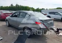 2013 Nissan VERSA фото