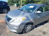 2013 Nissan VERSA фото