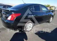 2013 Nissan VERSA фото