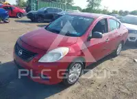 2013 Nissan VERSA photo