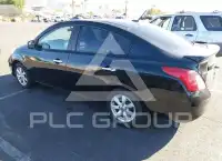 2013 Nissan VERSA фото