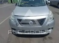 2013 Nissan VERSA фото