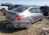 2013 Nissan VERSA photo