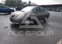 2013 Nissan VERSA photo