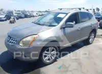 2013 Nissan ROGUE photo