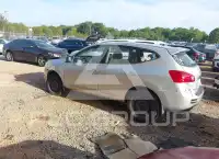 2013 Nissan ROGUE photo