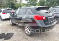 2013 Nissan ROGUE photo