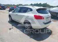 2013 Nissan ROGUE photo