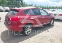 2013 Nissan ROGUE photo