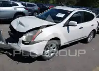 2013 Nissan ROGUE photo