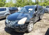 2013 Nissan ROGUE photo