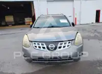 2013 Nissan ROGUE photo