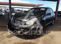2013 Nissan ROGUE photo