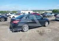 2013 Nissan SENTRA photo