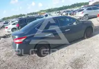 2013 Nissan SENTRA фото