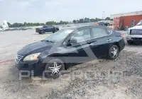 2013 Nissan SENTRA photo