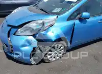 2013 Nissan LEAF photo