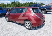 2013 Nissan LEAF photo