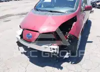 2013 Nissan LEAF фото