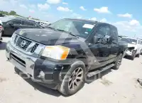 2013 Nissan TITAN фото