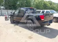 2013 Nissan TITAN фото