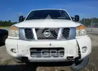 2013 Nissan TITAN фото