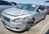 2013 Nissan MAXIMA photo
