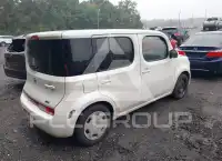 2013 Nissan Cube фото